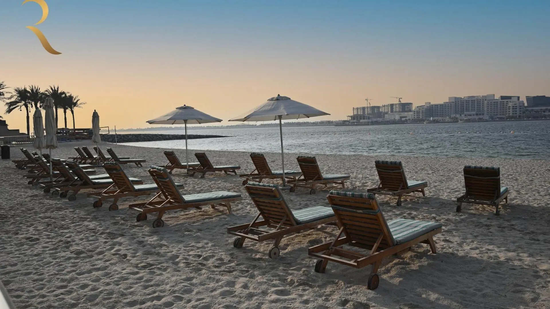 Апартаменты Al Raha Glamour 3Br With Beach Access Абу-Даби ОАЭ